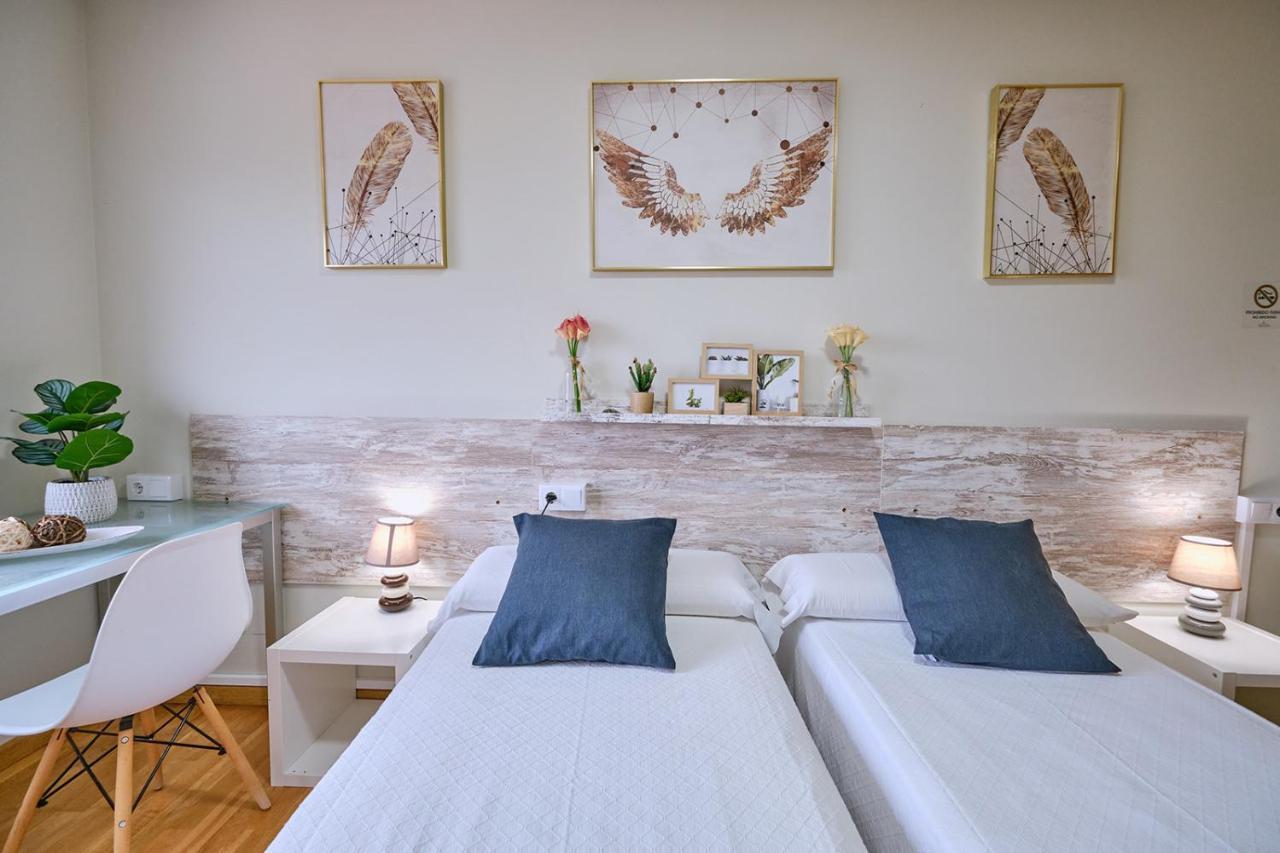 Peregrina Pension 2 Педрусо Экстерьер фото